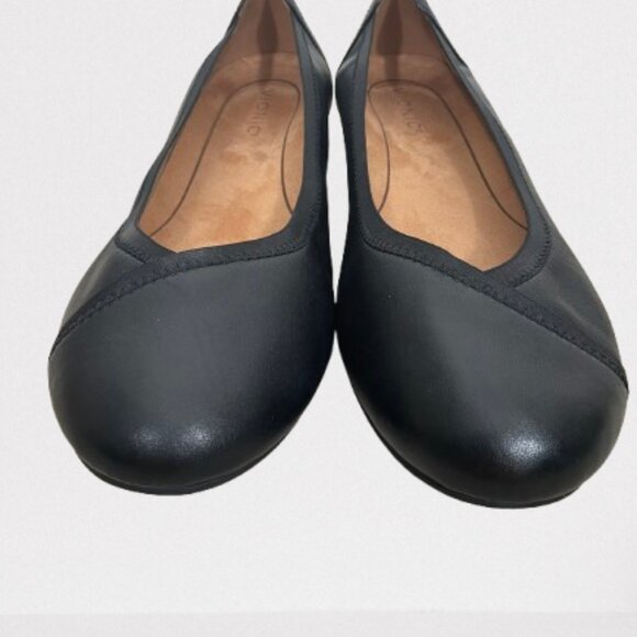 Vionic Black Flats 11 Like New - Picture 3 of 9
